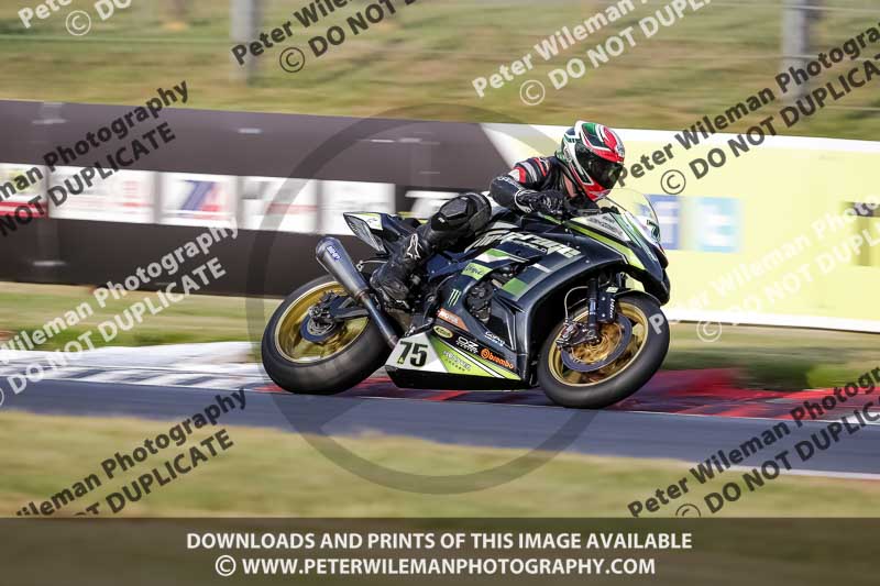 brands hatch photographs;brands no limits trackday;cadwell trackday photographs;enduro digital images;event digital images;eventdigitalimages;no limits trackdays;peter wileman photography;racing digital images;trackday digital images;trackday photos
